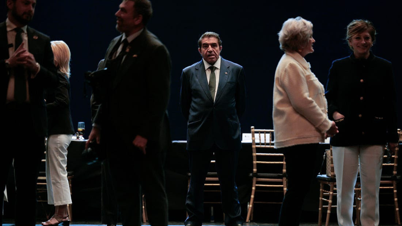 Ciao Paolo! An Italian Party Boy Among The Trump Supervillains